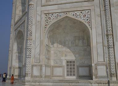 06 Taj_Mahal,_Agra_DSC5637_b_H600